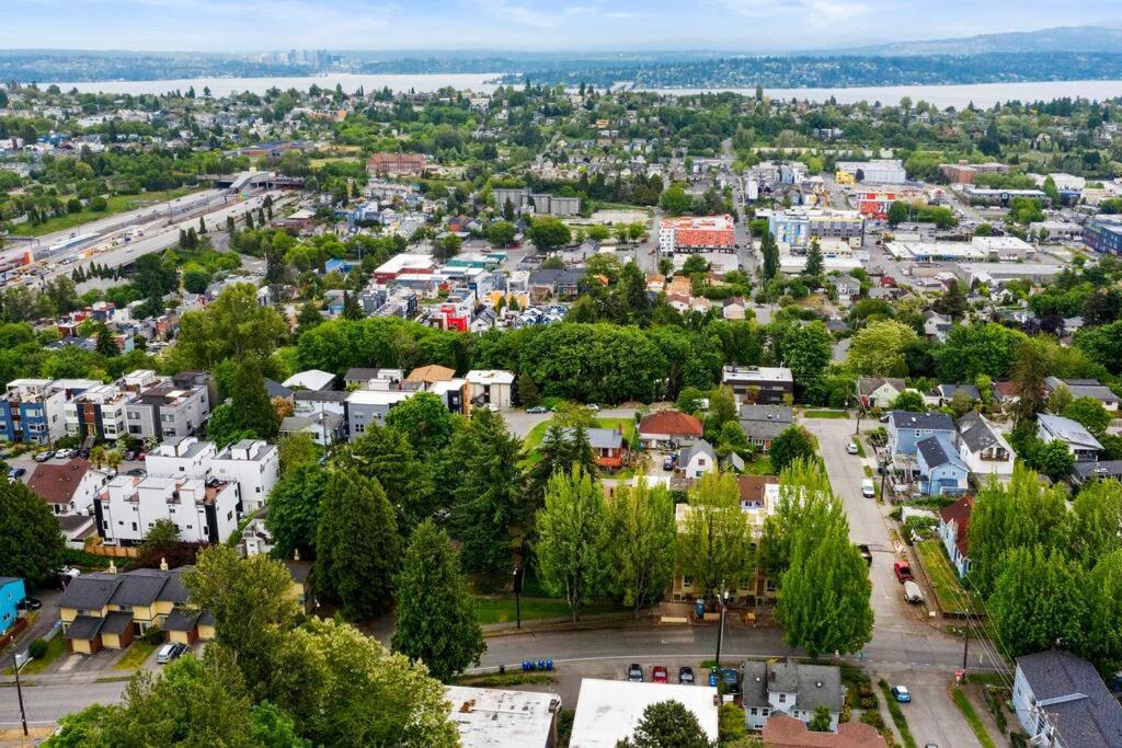 Hillside In Seattle - Updated And Well Appointed. Eksteriør billede